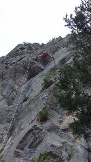 site d'escalade d'agnielles dans les hautes alpes