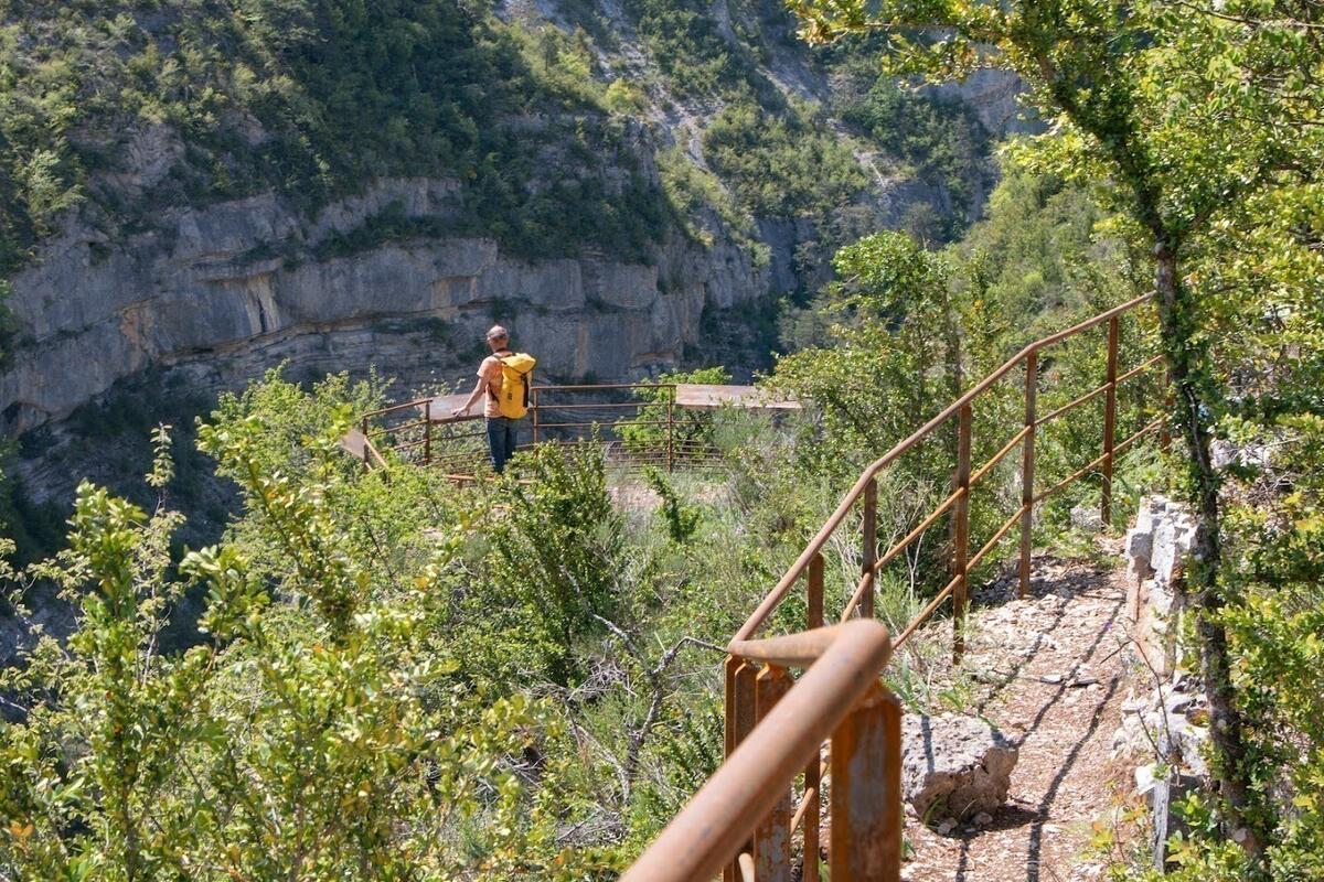 Camping du chevalet camping Hautes-Alpes 05 , camping éco-responsable 05, et chalets éco-responsables 05.