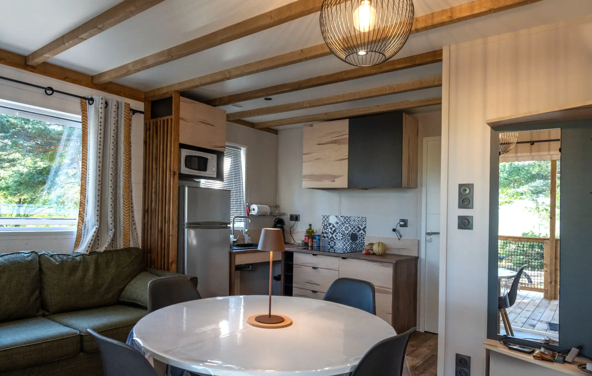 Intérieur chalet camping du chevalet dans les hautes alpes à Aspres sur buëch